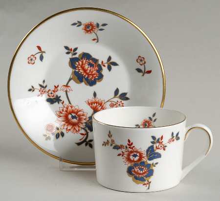 Khotar Flat Cup & Saucer Set