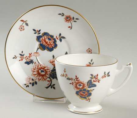 Khotar Footed Cup & Saucer Set