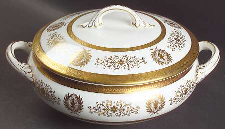Lady Anne Gold Round Covered Vegetable