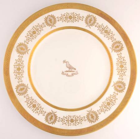 Lady Anne Gold Dinner Plate