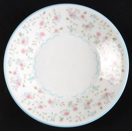 Mignon Saucer