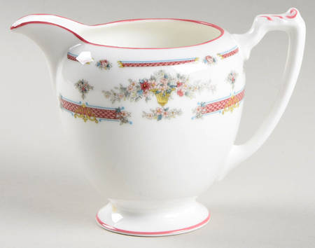 Montdore Creamer