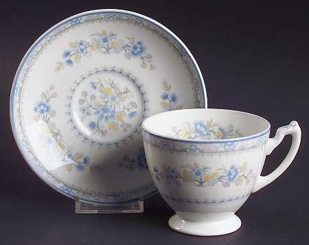 Pearl Footed Cup & Saucer Set