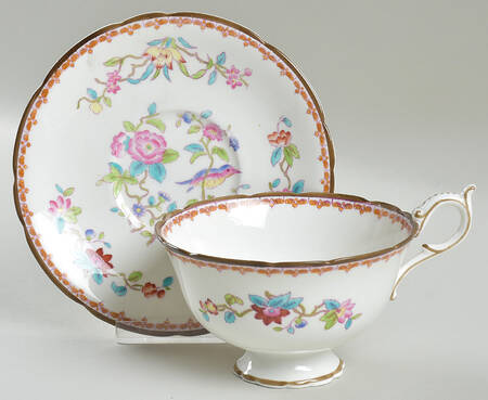 Pembroke (Scalloped Edge) Oversized Cup & Saucer Set