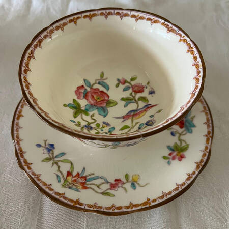 Pembroke (Scalloped Edge) Mayonnaise with Attached Underplate