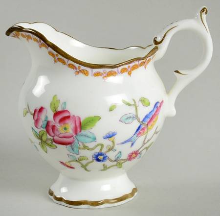 Pembroke (Scalloped Edge) Mini Creamer