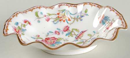 Pembroke (Scalloped Edge) Bon Bon