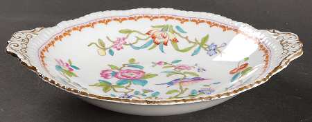 Pembroke (Scalloped Edge) Bon Bon