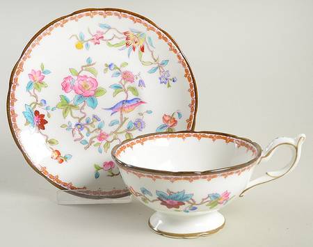 Pembroke (Smooth Edge) Footed Cup & Saucer Set