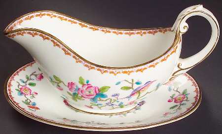 Pembroke (Smooth Edge) Gravy Boat & Underplate