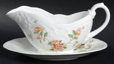 Samarkand Gravy Boat & Underplate