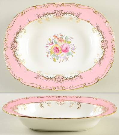 Sandringham Pink 9" Oval Vegetable Bowl