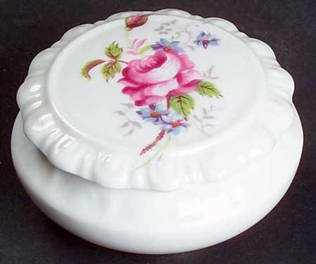 Shrewsbury Round Pill Box with Lid