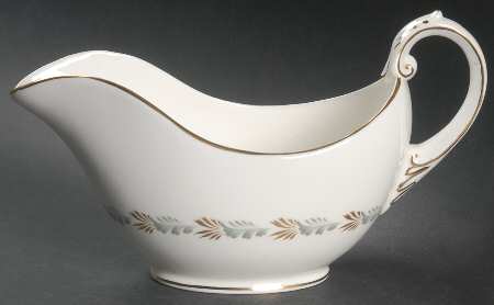 Sonnet (Smooth Edge) Gravy Boat