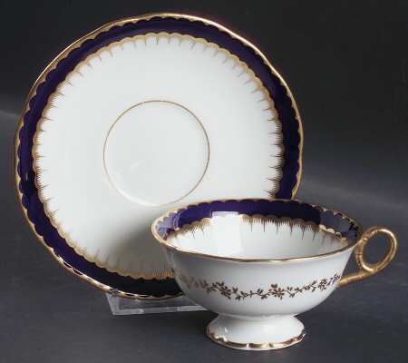 Spearpoint Cobalt Footed Cup & Saucer Set