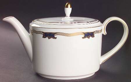 St. Malo Teapot & Lid