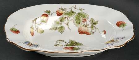 Strawberry (Scalloped) 10" Oval Vegetable Bowl