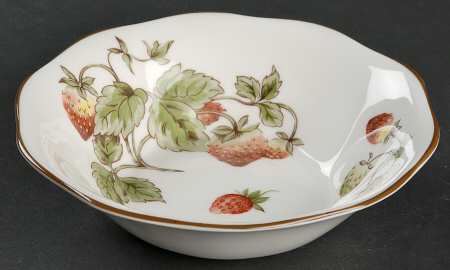 Strawberry (Scalloped) Coupe Cereal Bowl
