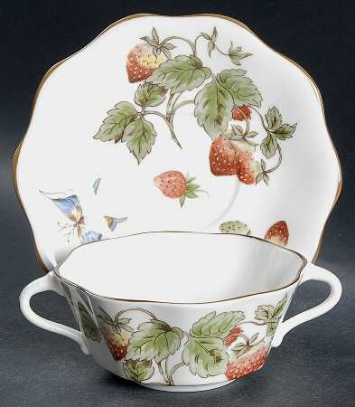 Strawberry (Scalloped) Flat Cream Soup Bowl & Saucer Set
