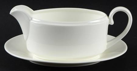 Tiffany White Gravy Boat & Underplate/Relish
