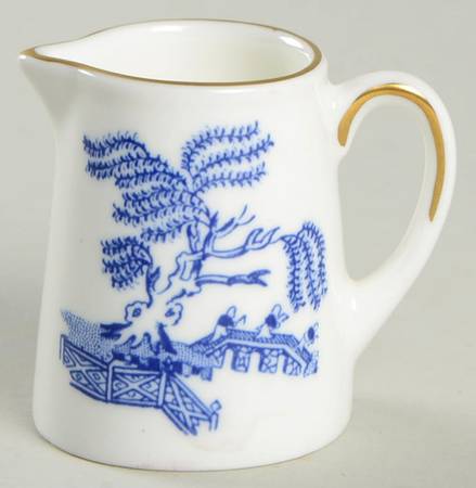 Willow Toy Pitcher