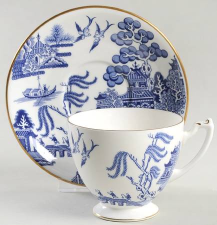 Willow Footed Cup & Saucer Set