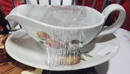 Catherine Gravy Boat & Underplate