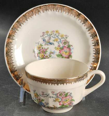 COI3 Flat Cup & Saucer Set by Cronin