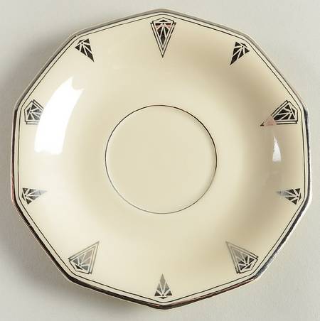Deauville (Cream, 10 Sided) Saucer