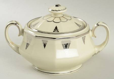 Deauville (Cream, 10 Sided) Sugar Bowl & Lid