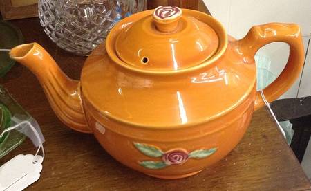 Rosebud Teapot & Lid