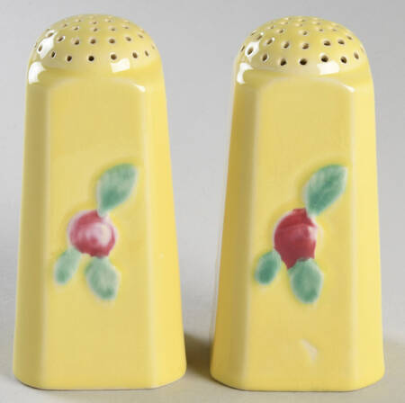 Rosebud Oversized Salt & Pepper Set