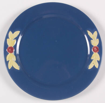Rosebud Luncheon Plate