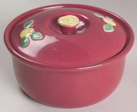 Rosebud 1 Pt Round Covered Casserole