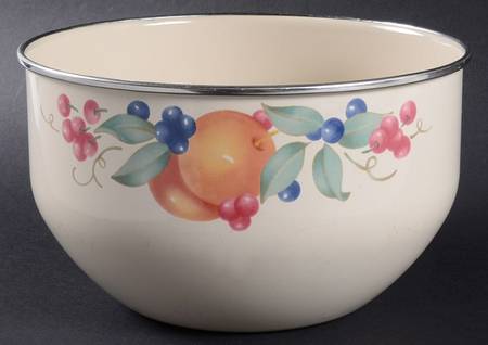Abundance (Corelle) 7 3/4" Metal Bowl