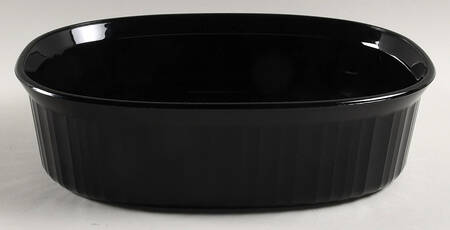 Classic Black 2.5 Quart Oval Covered Casserole No Lid