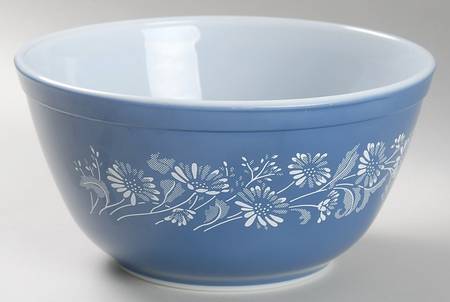 Colonial Mist 7" Mixing Bowl