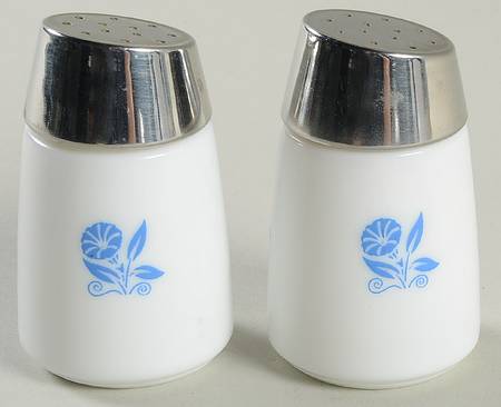 Cornflower Blue Salt & Pepper Set by Corning Corelle