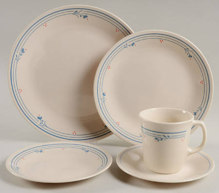 Country Violets 5 Piece Place Setting