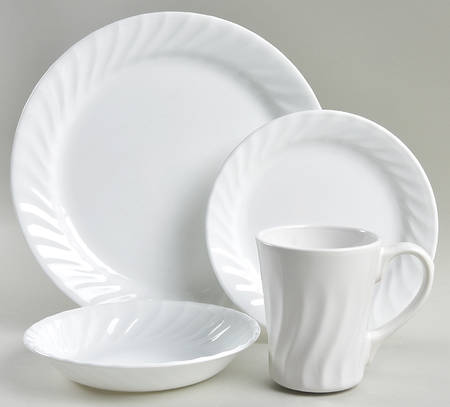 Enhancements 32 Piece Estate Set