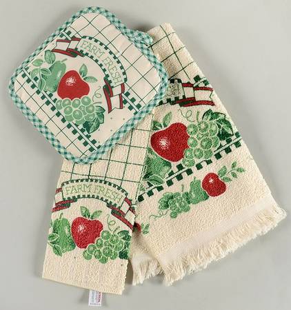 Farm Fresh (3 Pc) Cloth Kitchen Set (DISHC, DISHT,POTHM1)