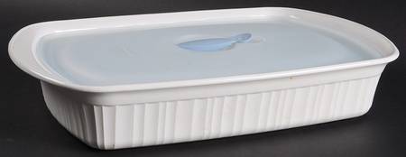 French White 13" Rectangular Roaster & Vented Plastic Lid