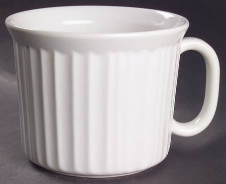 French White Mug-No Vented Plastic Lid