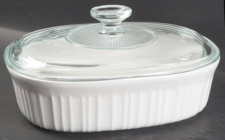 French White 1.5 Quart Oval Covered Casserole by Corning Corelle