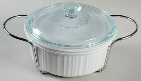 French White 2.5 Qt Rd Casserole w/Glass & Plastic Lids & Stand