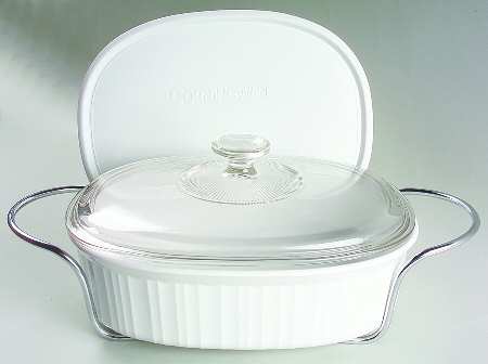 French White 2.5 Qt Oval Covered Casserole W/Plastic&Glass Lid