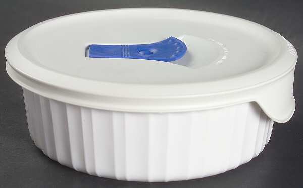 French White 1.50 Pt Round Covered Casserole