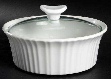 French White 1.5 Qt Round Covered Casserole