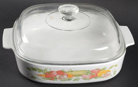 Garden Harvest 2.5 Quart Square Casserole with Lid