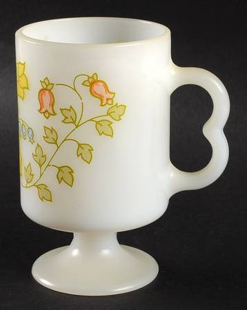 Meadow (Corelle) Footed Mug
